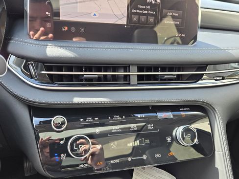 New 2026 INFINITI QX60 Luxe w/ Cargo Package image 26