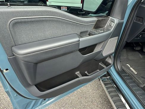 Used 2023 Ford F150 Lariat w/ Equipment Group 502A High image 11