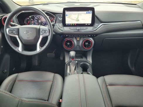 Used 2025 Chevrolet Blazer RS w/ Driver Confidence II Package FWD image 11