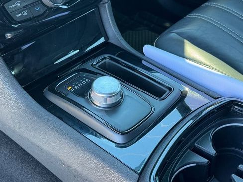 Used 2020 Chrysler 300 S w/ 300S Premium Group image 21