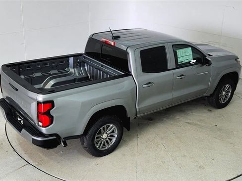 New 2025 Chevrolet Colorado LT w/ LT Convenience Package image 46