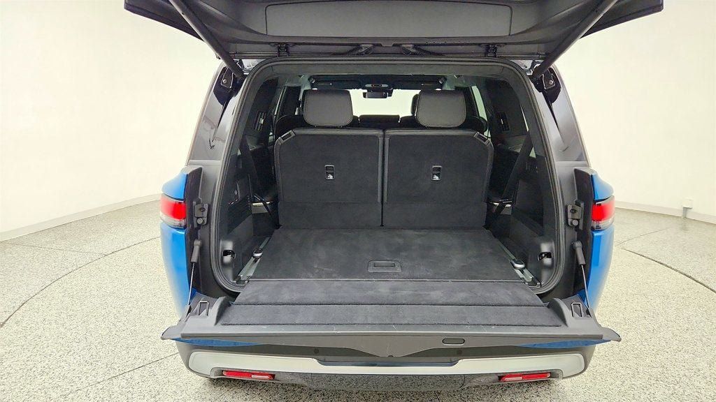 Used 2025 Rivian R1S Adventure Dual AWD/4WD image 24