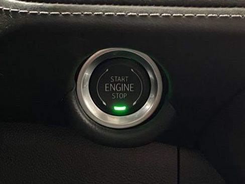 Used 2025 Chevrolet Tahoe Z71 w/ Comfort Package image 43