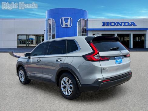 Used 2024 Honda CR-V LX image 4