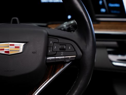 Used 2023 Cadillac Escalade ESV Premium Luxury w/ LPO, Floor Liner Package AWD/4WD image 45
