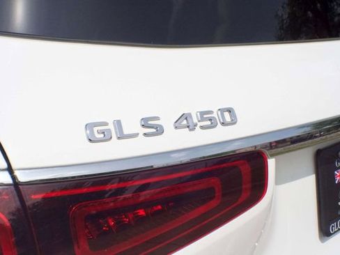 Used 2022 Mercedes-Benz GLS 450 4MATIC image 12