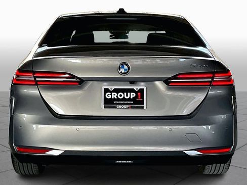 Certified 2026 BMW 530i image 5