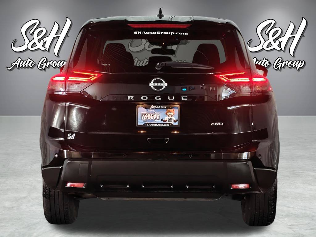 Used 2024 Nissan Rogue S AWD/4WD image 20