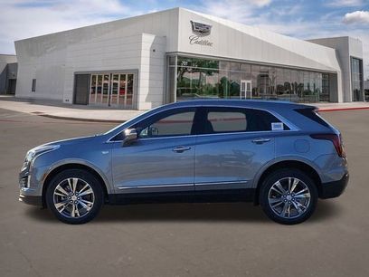 New 2026 Cadillac XT5 Premium Luxury