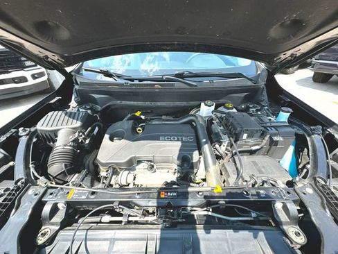 Used 2020 GMC Terrain SLE w/ Driver Convenience Package FWD image 29