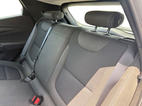 Used 2023 Chevrolet Bolt EUV LT FWD image 16