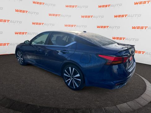 Used 2022 Nissan Altima 2.5 SR image 3