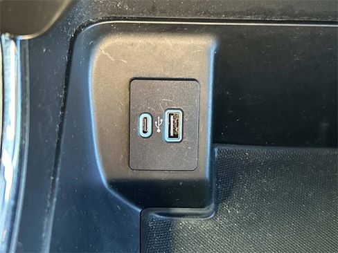 Certified 2022 Ford F150 XLT w/ Equipment Group 301A Mid image 36