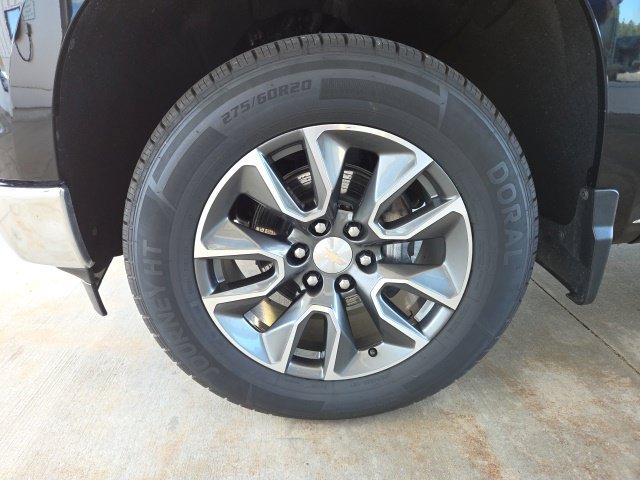 Used 2024 Chevrolet Silverado 1500 LT AWD/4WD image 67