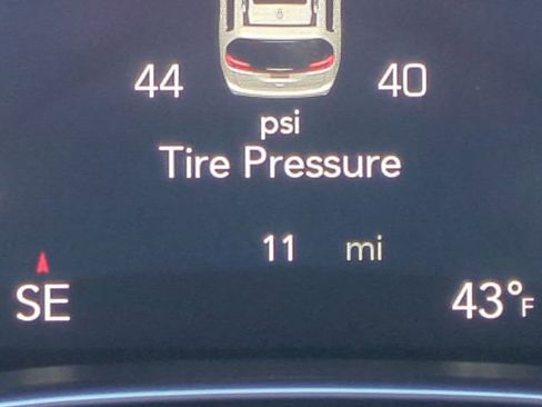 New 2026 Chrysler Pacifica Pinnacle w/ Trailer Tow Group image 33