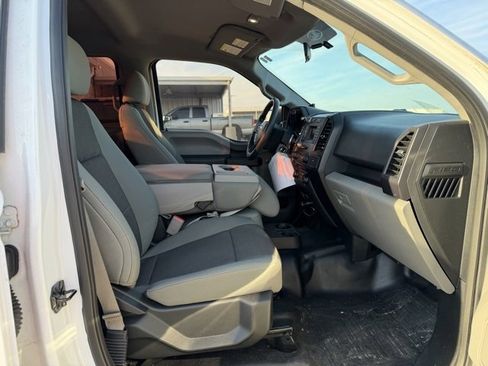 Used 2017 Ford F150 XL w/ Equipment Group 101A Mid image 10