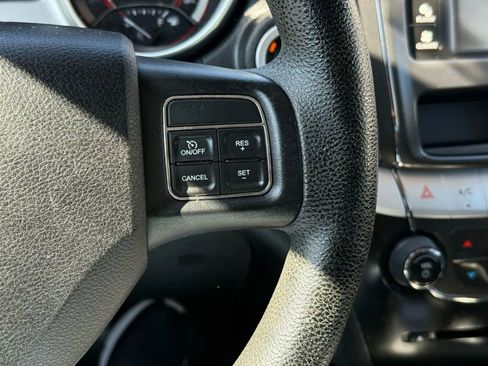 Used 2016 Dodge Journey SXT image 24