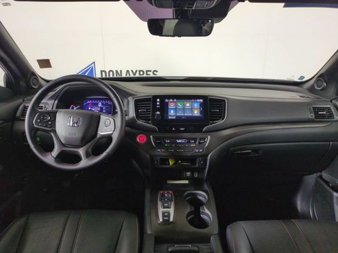 Certified 2023 Honda Passport TrailSport image 12