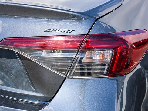 Certified 2025 Honda Civic Sport image 24