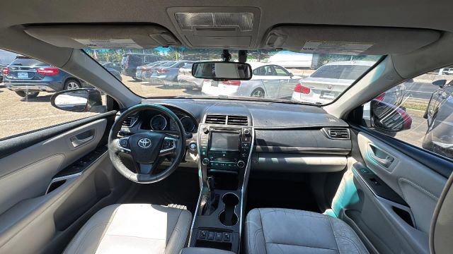 Used 2017 Toyota Camry XLE FWD image 20