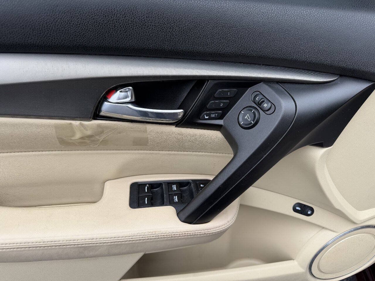 Used 2012 Acura TL w/ Technology Package FWD image 11
