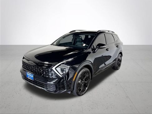 Certified 2025 Kia Sportage X-Line AWD/4WD image 2