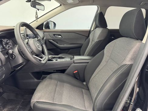 Used 2022 Nissan Rogue SV FWD image 17