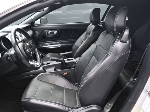 Used 2019 Ford Mustang GT Premium image 11