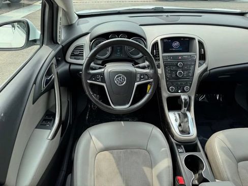Used 2014 Buick Verano FWD image 9