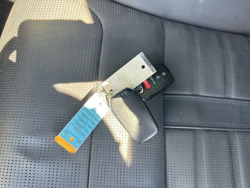 Used 2023 Toyota Tundra Capstone image 41