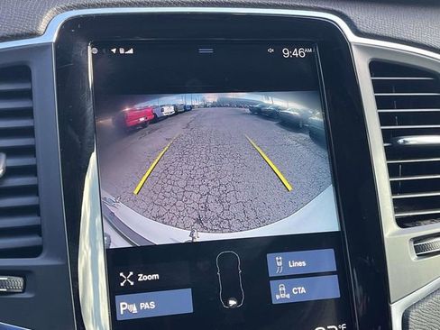 Used 2021 Volvo XC90 T6 Momentum image 33