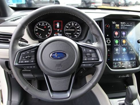 Used 2025 Subaru Forester Limited AWD/4WD image 18