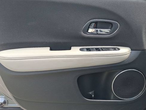 Certified 2019 Honda HR-V EX image 21
