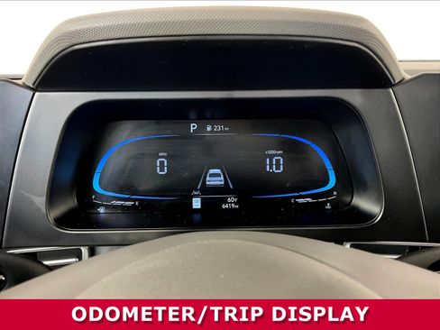 Used 2025 Hyundai Elantra Sport w/ Cargo Package FWD image 12