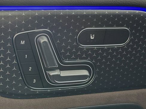 New 2026 Mercedes-Benz GLB 250 image 19