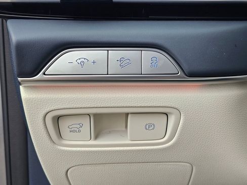 New 2026 Genesis GV80 3.5T Prestige image 36