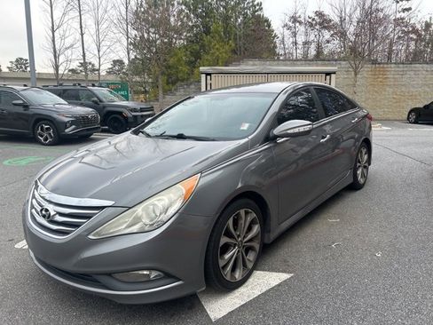 Used 2014 Hyundai Sonata SE image 3