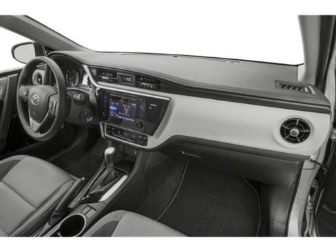 Used 2019 Toyota Corolla SE w/ Carpet Mat Package (TMS) FWD image 16
