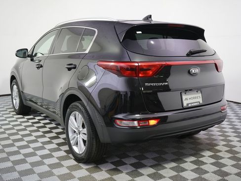 Used 2017 Kia Sportage LX w/ LX Popular Package AWD/4WD image 4