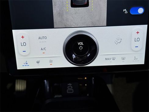 Used 2025 Ford Mustang Mach-E Premium image 19