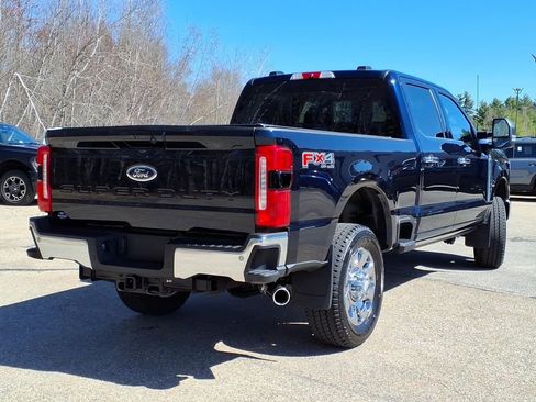 Certified 2025 Ford F350 Lariat w/ Lariat Ultimate Package AWD/4WD image 4