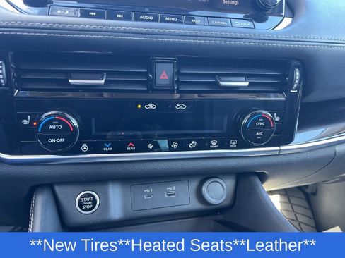 Used 2023 Nissan Rogue SL w/ SL Premium Package image 12