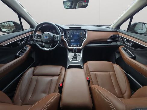 Used 2022 Subaru Outback Touring w/ Popular Package #2 image 18