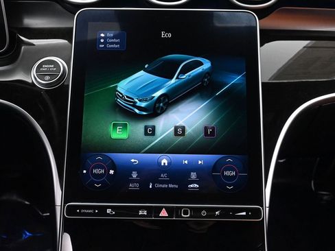 Used 2024 Mercedes-Benz C 300 C 300 image 40