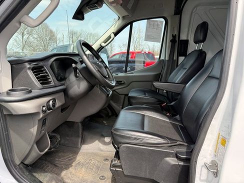 Used 2024 Ford Transit 250 148 Medium Roof RWD image 14