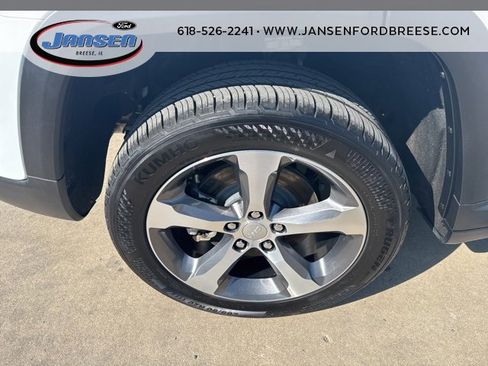 Used 2022 Jeep Grand Cherokee Limited 4xe image 7