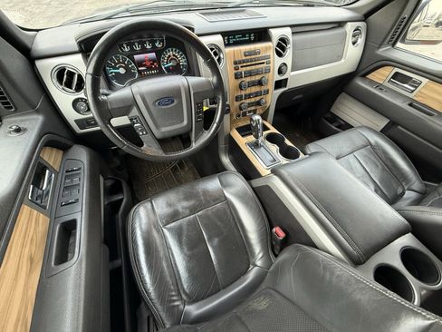 Used 2011 Ford F150 Lariat w/ Lariat Chrome Pkg image 14