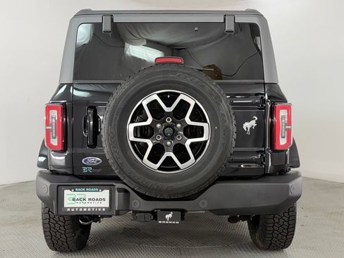 Used 2022 Ford Bronco Outer Banks AWD/4WD image 8