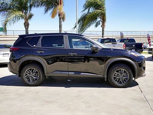 Certified 2023 Nissan Rogue S FWD image 3