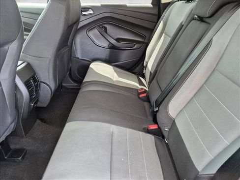 Used 2016 Ford Escape SE w/ Equipment Group 201A AWD/4WD image 18